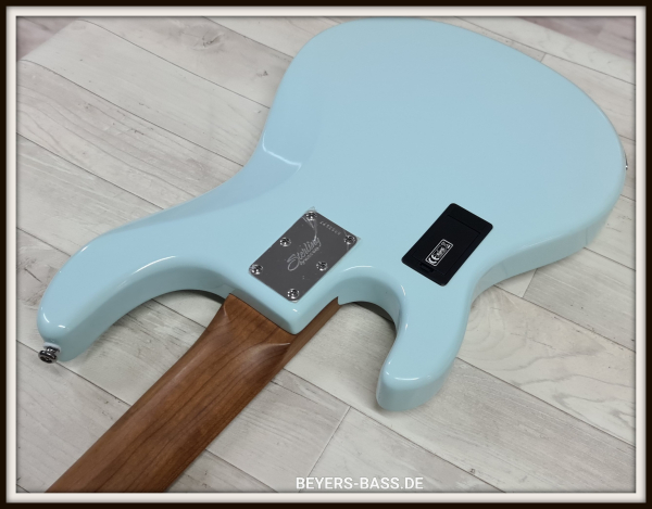 Sterling by Music Man StingRay Ray35 HH Roasted Maple, Daphne Blue